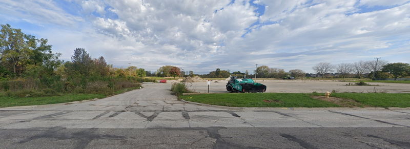 Wolverine Golf Club - Street View (newer photo)